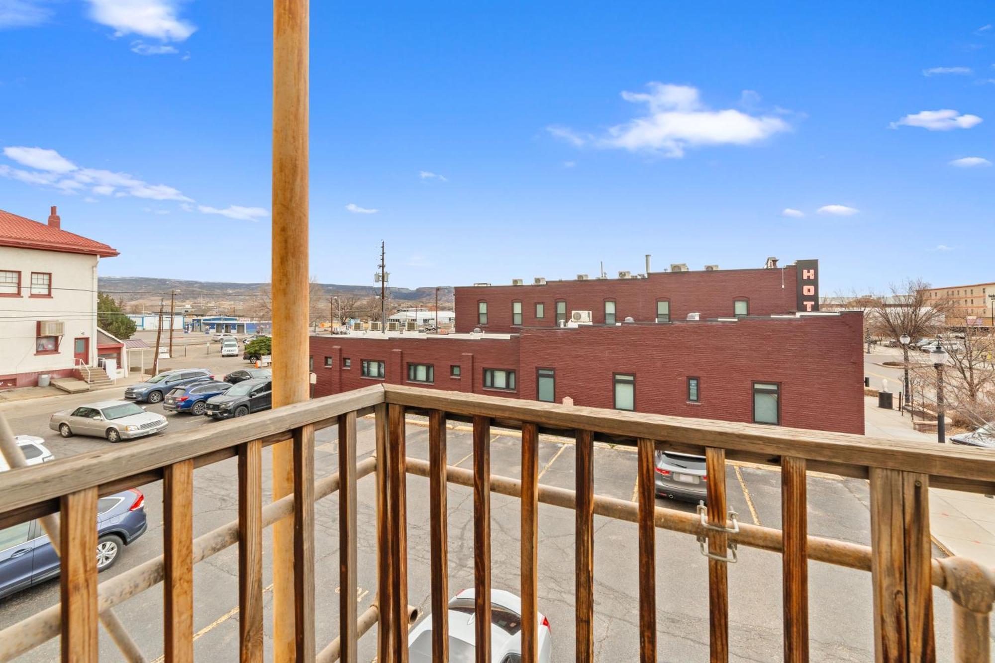 Modern Condo Inside The Historic St Regis Grand Junction Exterior foto